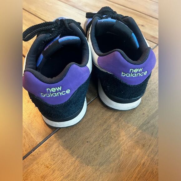 New Balance Gray and purple Sneakers; Size M 6.5 NWOT! OR Women Size 8.0 - Picture 10 of 10
